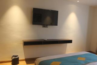 Hotel Crown Plaza - 4