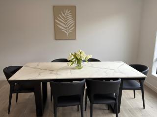 Living Waters Retreat - Kalkallo - Luxury Holiday Home With Free EV Dock!! - 4