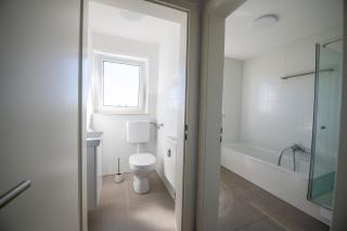 W&P Living Wohnung mit Balkon Parkplatz - 4