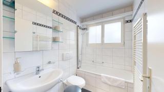 Großzügige 3 Schlafzimmer Wohnungen in Davos Bergblick zentral - Davos - 4