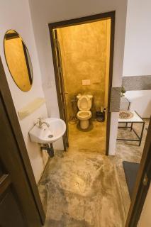 Full Moon Confidence Cave Rest After the Rave - 6