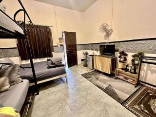 Haad Rin Confidence Cave Rest After the Rave - 0