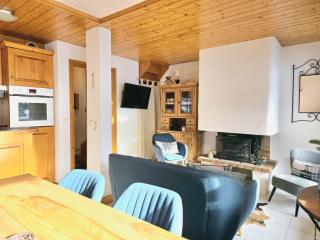 Charming sunny duplex - 8