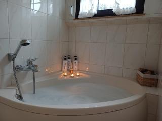 Eifelruhe 2 in Schleiden - inklusive Garage, großer Terrasse und 4 Schlafzimmer - ideal für Familien und Freunde - Hunde freundlich - 8