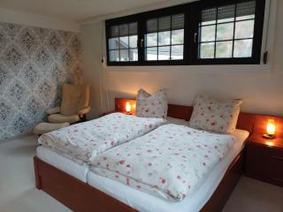 Eifelruhe 2 in Schleiden - inklusive Garage, großer Terrasse und 4 Schlafzimmer - ideal für Familien und Freunde - Hunde freundlich - 9