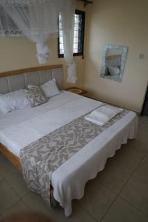 3 Bedroom Family Cottage Bungallow - 1