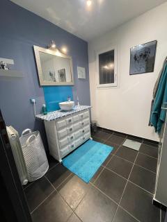 Chambre cosy entre ville et campagne - 3