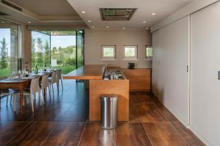 Historic Apartment With Panoramic Views Of Assisi - 6