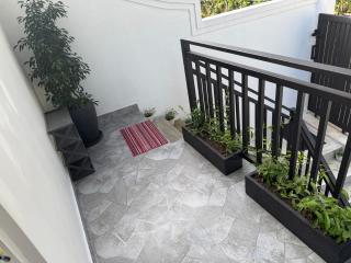 Seaview Mountain Villa - 9