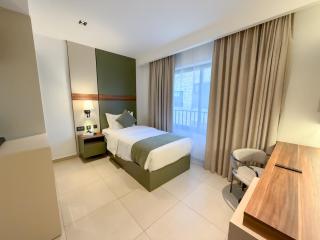 Coral Beach Hotel & Spa - 4