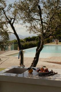 Modern Apartment Overlooking The Hills Of Assisi - 2