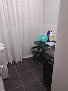 Westlands Bee Hive - 8