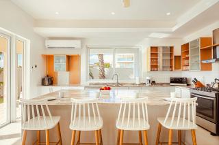 Blue Door Beach House by Bocobay - 5