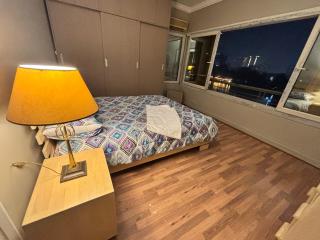 Spacious 3-Bedroom Nile View in Agouza - 6