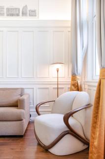 Shanghai's Old Nest - Donglai Building - Apartments within a Protected Building - 8