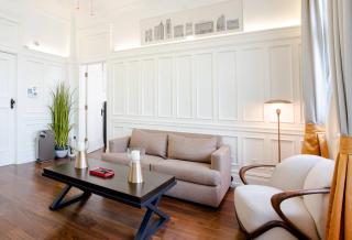 Shanghai's Old Nest - Donglai Building - Apartments within a Protected Building - 7