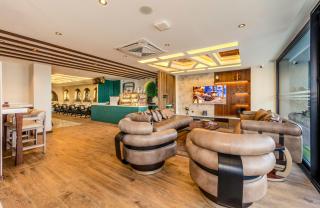 Elysian Airport Hotel & Restaurant - 7