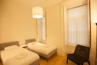 FLH Downtown Central Minimalist Apartment - 9