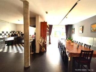 Luxurious 5-Bedroom Holiday House in Charming Hamoir, Belgium - 9