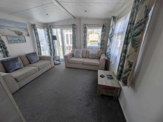 Modern 6 Berth Caravan At Ty Mawr Holiday Park, North Wales Ref 86018C - 2