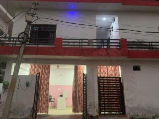 Hotel golden night - 2