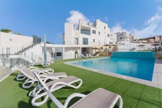 Modern Sea View Apartment - Puerto Marino - 6