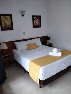 Hotel Balcones De Malibu - 1