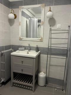 La maison du pont vieux - emplacement de parking gratuit - Proche Cité médiévale - 7