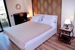 Elegant Apartment with Moroccan Charm - 9