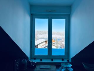 La Gentiane bleue, vue lac Saint Point - 7