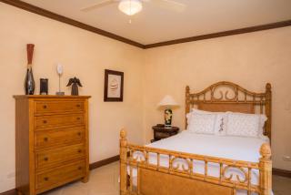 Bay Residence 7C - 3 bdr 2 bath - 2