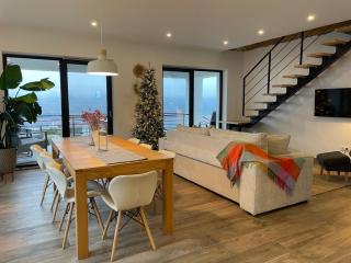 Sunset Hills Transylvania Upper - 0