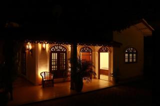 Parrot Porch Hostels - 5