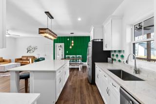 Lakin' Reel Memories - Lake Gaston - 2