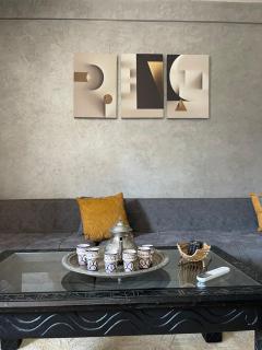 7 Min to Agadir Stadium - Modern Apt with AC - WiFi - 8