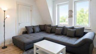 FeWocation Bremerhaven - 2 BR - Space for 6 - Near Harbor - 4