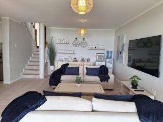 Blue Horizon - Seaviews - Beach Access - 0