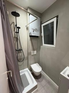 Watersford Sufian Modern Loft in City - 3