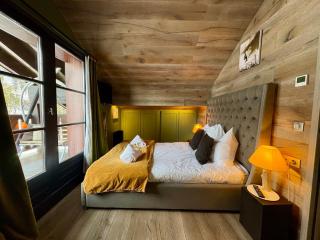 3 chambres ARC 1950 - derrnier étage avec cheminée- 8 personnes - 2