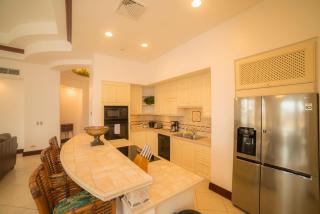 Bella Vista 2B Bedr 3 1 and a half bath Pool View - 6