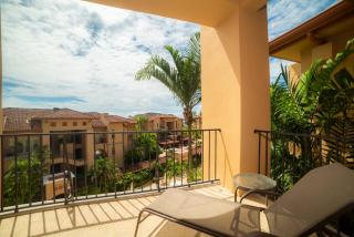 Bella Vista 2B Bedr 3 1 and a half bath Pool View - 2