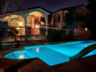 Grande villa 4 chambres piscine - 9