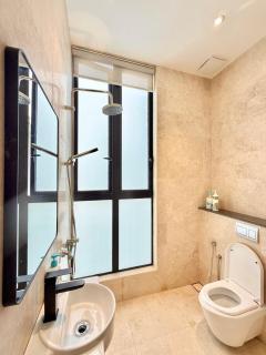 Genting Grand Penthouse Vista Residences, 5BR,5Baths, Up to 24Pax, Partial Hill View, Bathtub, Coway Dispenser, Streaming Device, Fully AC,4 Private Cars Park - 7