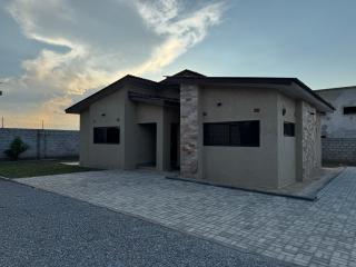 Louise Apartments - 1