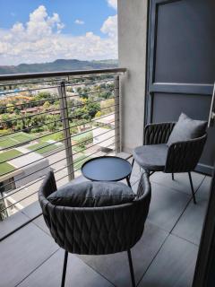 Menlyn Maine Trilogy Apartment 1101 - 2