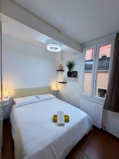 A stone's throw from the Duomo - 5