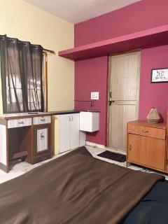 Cozy Retreat - Peaceful Garden view - 3