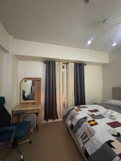 Stay-cation 150Newport Boulevard Southwing - 8