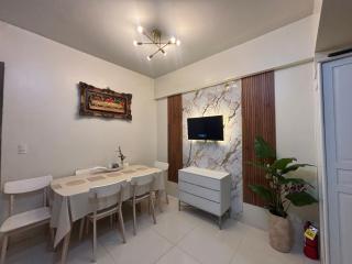 Stay-cation 150Newport Boulevard Southwing - 2