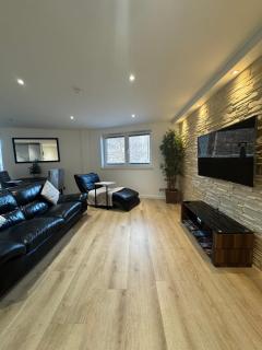 KM Granton Apartment - 7